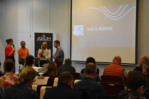 À la journée dépeuplement-repeuplement organisée par le groupe Axiom, plusieurs éleveurs sont venus témoigner de leurs expériences.