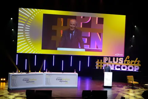 Une intervention ovationnée du Pdg de Renault au Congrès des coopératives agricoles à Angers