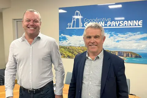 Sébastien Blot, directeur général et Jean-Luc Cade, président du conseil d'administration de la coopérative Garun-Paysanne.